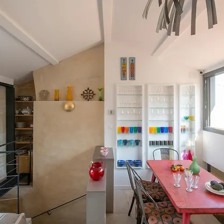 Apartment Chez Domus Reattu Centre Arles